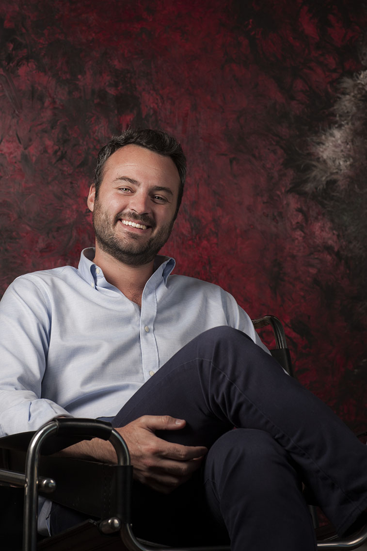 Belondrade y Lurton no es solo una bodega. Es un referente absoluto en la historia del Verdejo. Un proyecto que revolucionó Rueda apostando desde el inicio por el viñedo propio, la fermentación en barrica y una visión borgoñona del vino blanco.